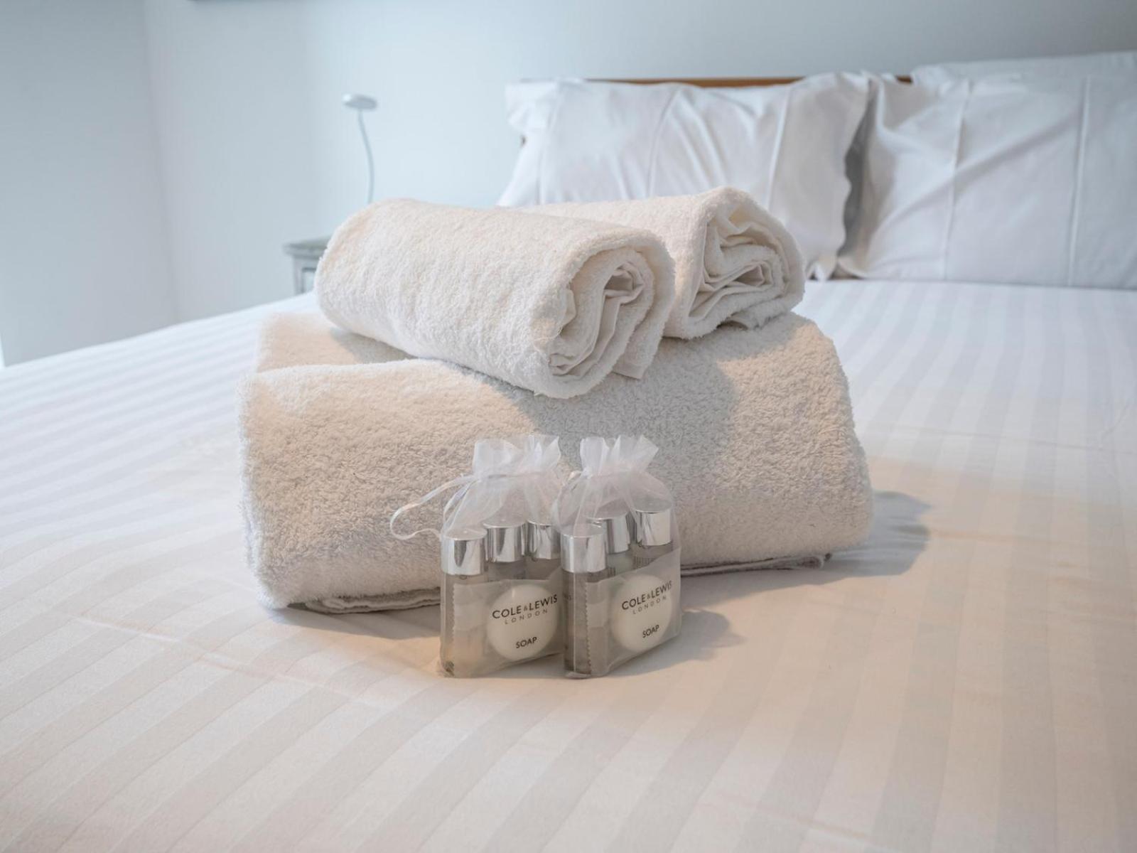 London Apartment Near Tower Bridge And Tube Pass The Keys Esterno foto